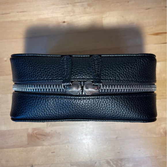 Trish McEvoy Makeup Planner - Picture 3 of 12